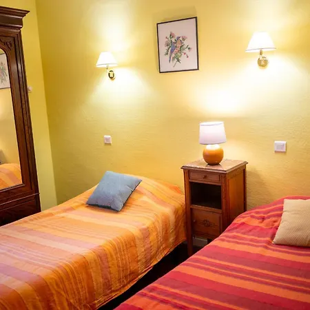 Vakantiehuis La Maison Bleue, Nid Chaleureux En Bord De Riviere